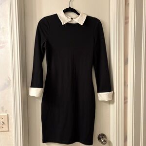 VENUS Black and White Long Sleeve Dress